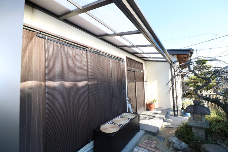 出雲市 外構工事 軒を延長して雨の日も快適に使える屋外空間